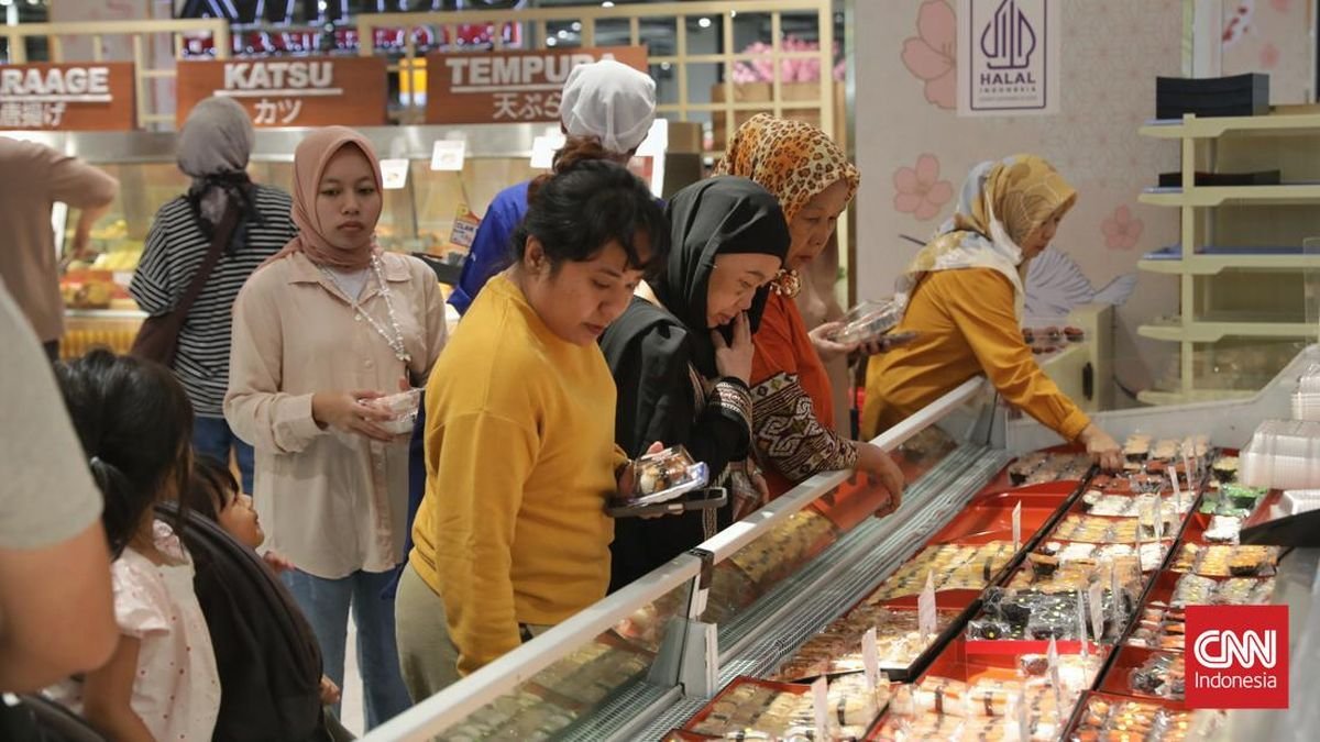 Ngabuburit Sambil Berburu Diskon Transmart Full Day Sale Hari Ini