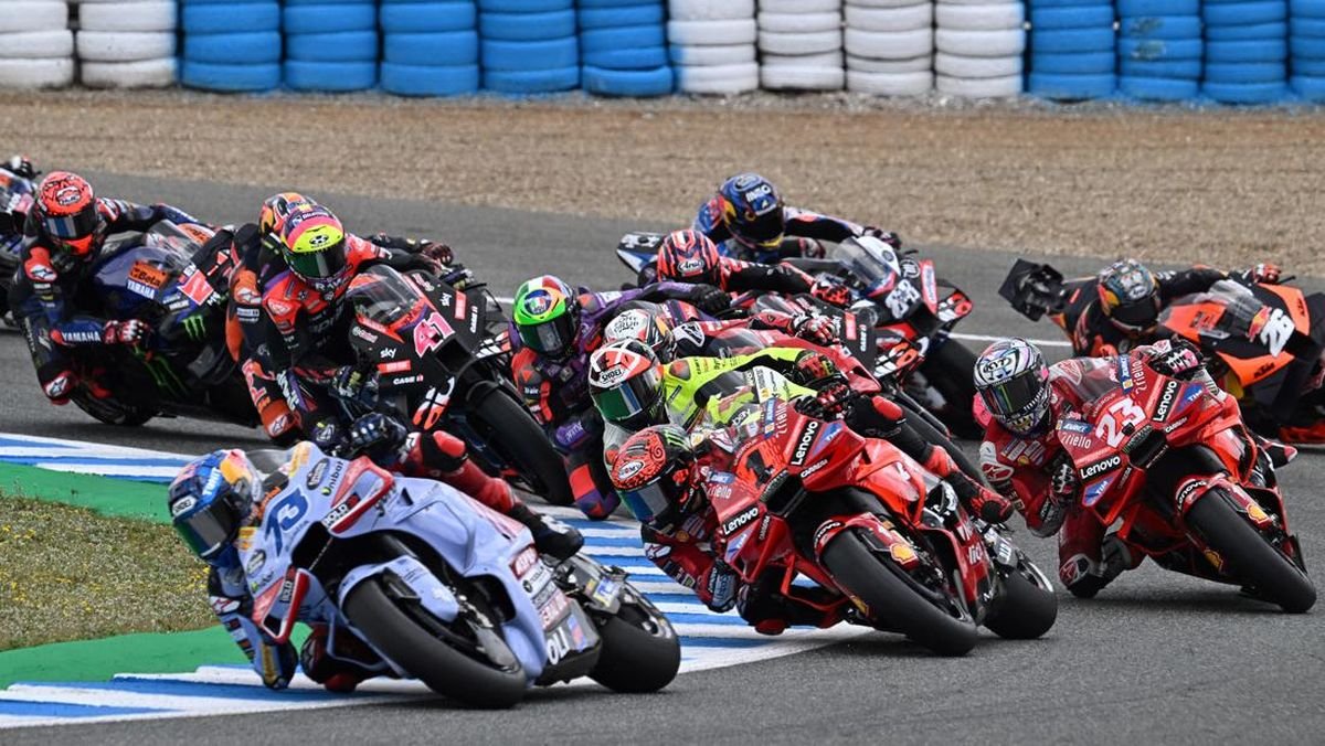 Sirkut Jerez Terendam Banjir, Pit Lane Mirip Sungai