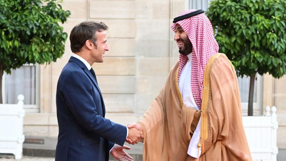 Macron-MbS Inisiasi Dialog Solusi 2 Negara Akhiri Israel-Palestina