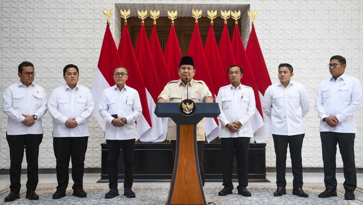 Prabowo Beri Arahan ke Menteri soal Koruptor dan Bangun Sekolah Rakyat