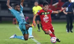 PSBS Biak Hancurkan Bali United di Gianyar