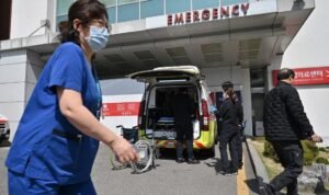 WN Vietnam Lahiran di Ambulans usai RS Korsel Klaim Kekurangan Dokter