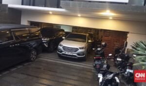 Penampakan Rumah Ridwan Kamil di Bandung yang Digeledah KPK