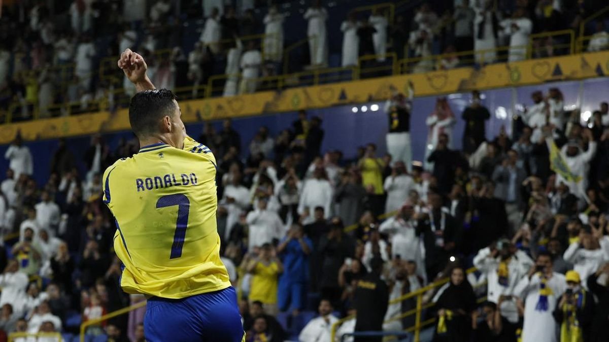 Gol Panenka Ronaldo, Al Nassr ke Perempat Final Liga Champions