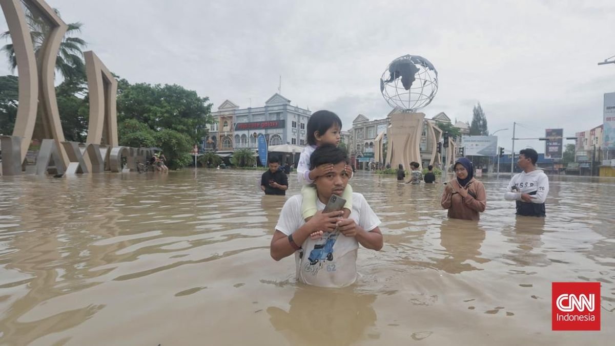 Cuaca Ekstrem Jabodetabek Belum Capai Puncak, Banjir Masih Mengancam