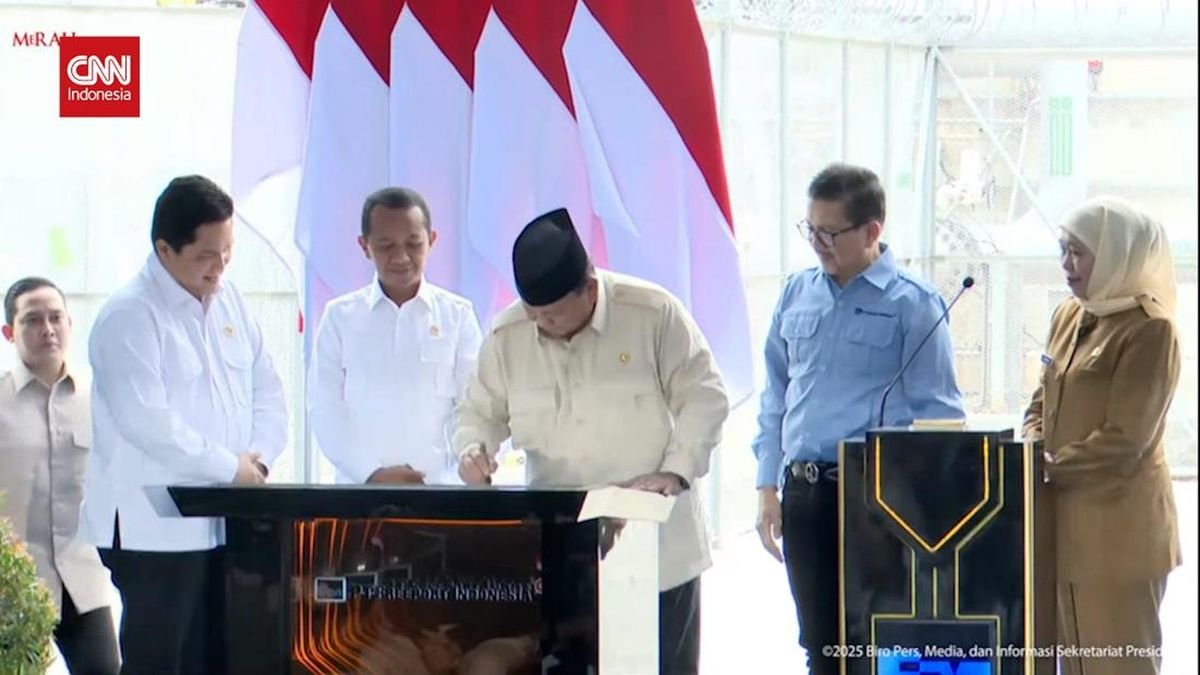 Momen Prabowo Resmikan Smelter Emas Freeport di Gresik